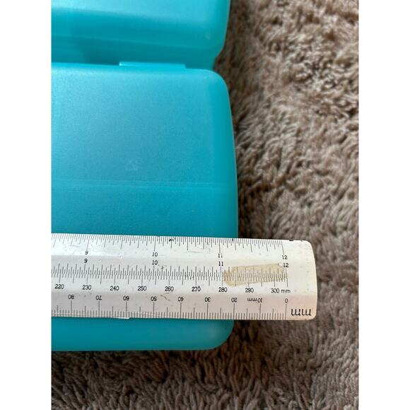 LOT 2 Tupperware 4195 Lunch N Things Hinged Storage Container TEAL G24 - Picture 3 of 5